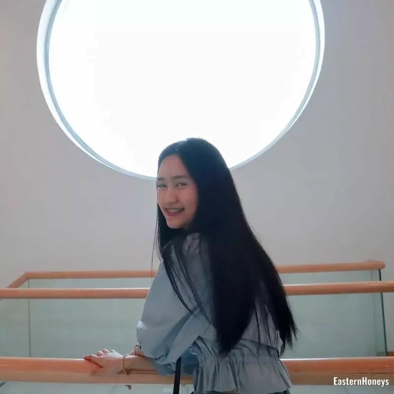 Kanchanok Profile image 4
