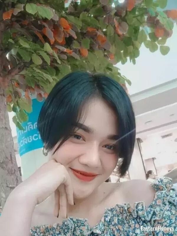 Pravee Profile image 3