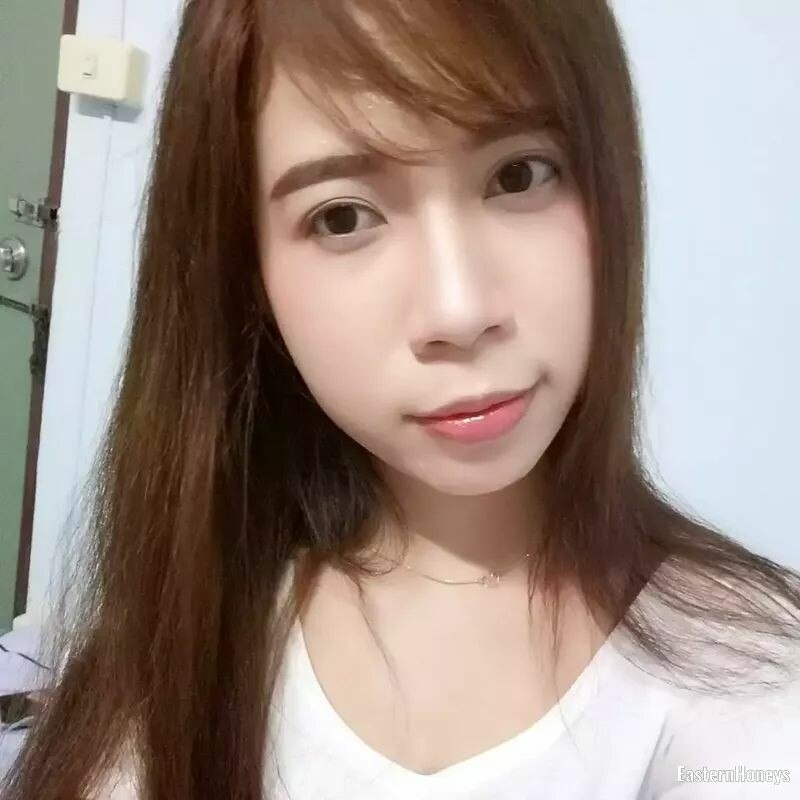 Sarocha Profile image 5