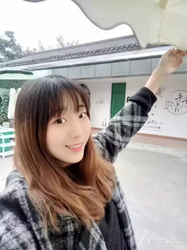 Li Juan Profile image 1
