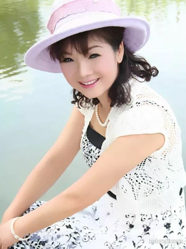 Yuanyuan Profile image 5