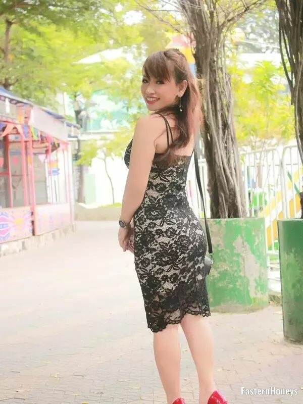 Tina Profile image 4