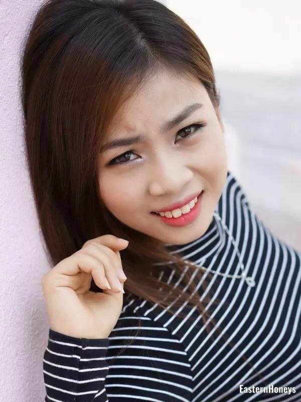 Sarah Profile image 2