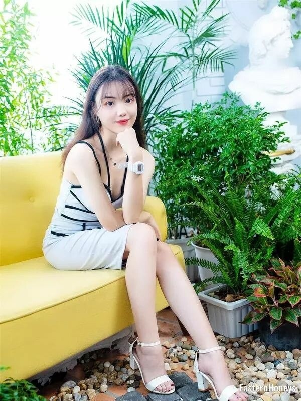 Sophie Profile image 4
