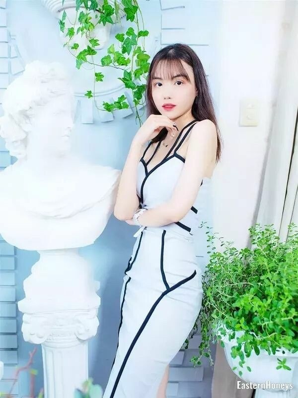 Sophie Profile image 3
