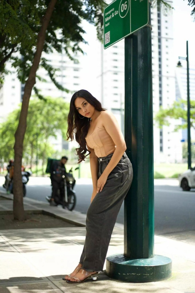 Gina Profile image 6