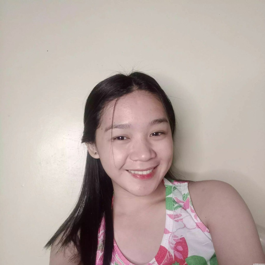Athena Shalma Profile image 2