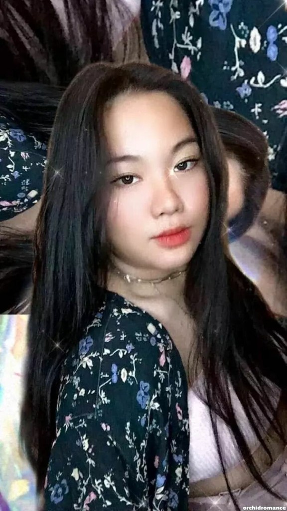 Christine Joy Profile image 6