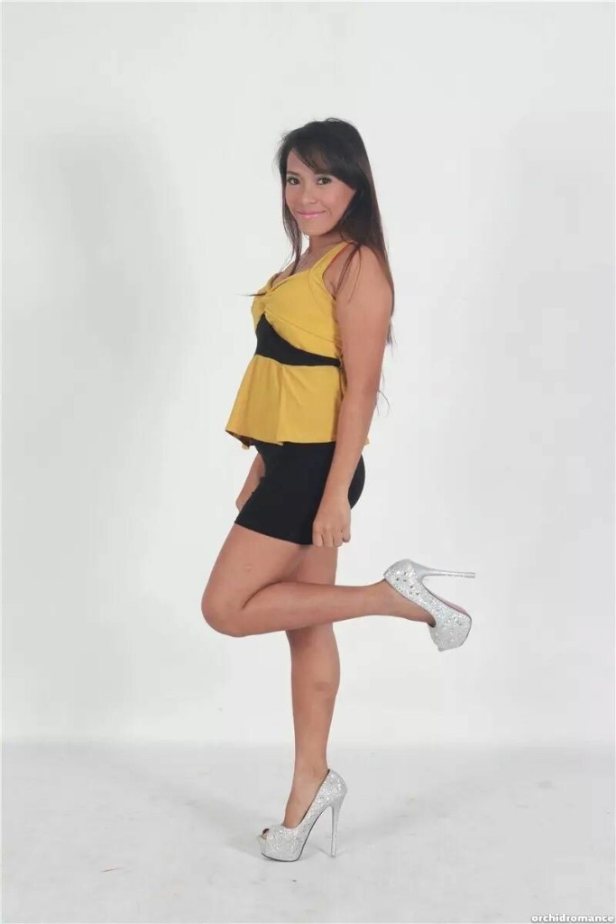 Celin Profile image 6