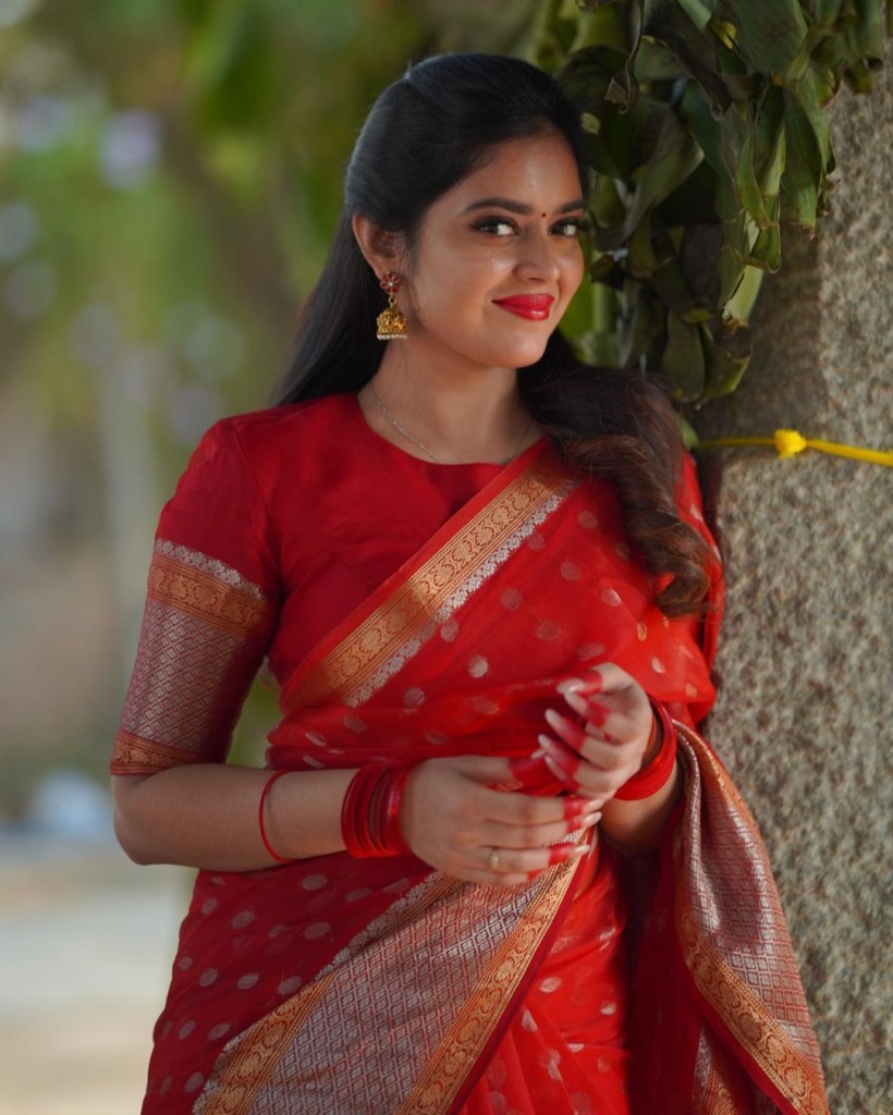 Anika Profile image 3