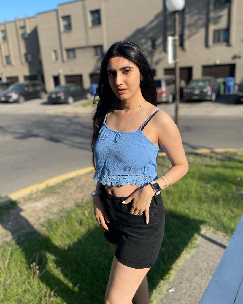Uma Profile image 3