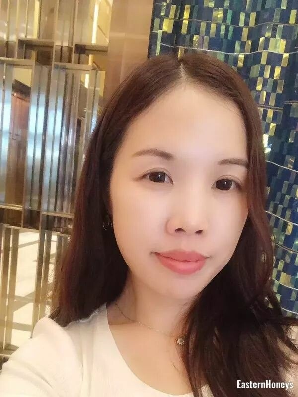 Kristine Profile image 3